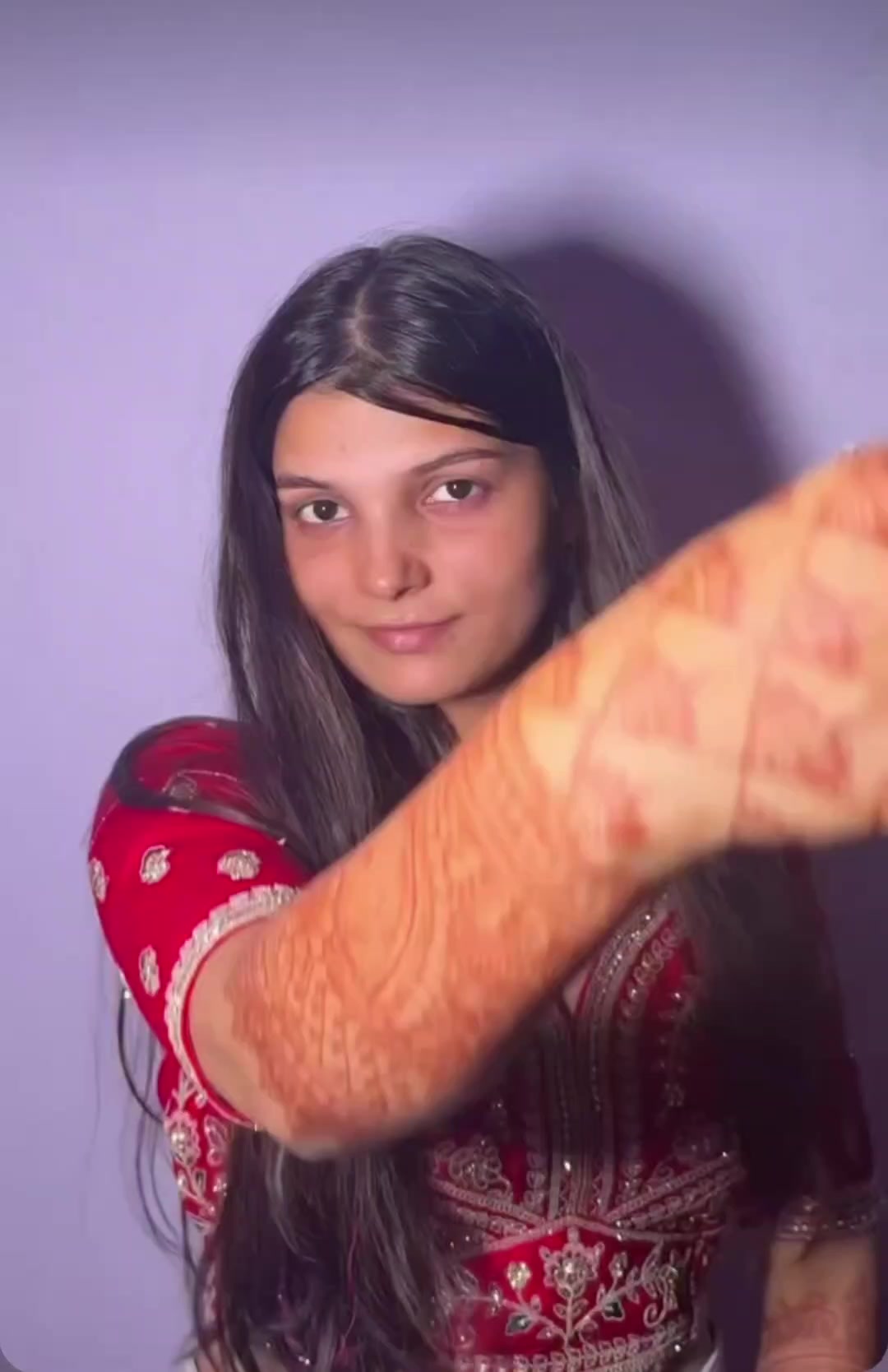 @makeoverbyMonika