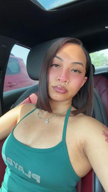 @Debbie 🩵