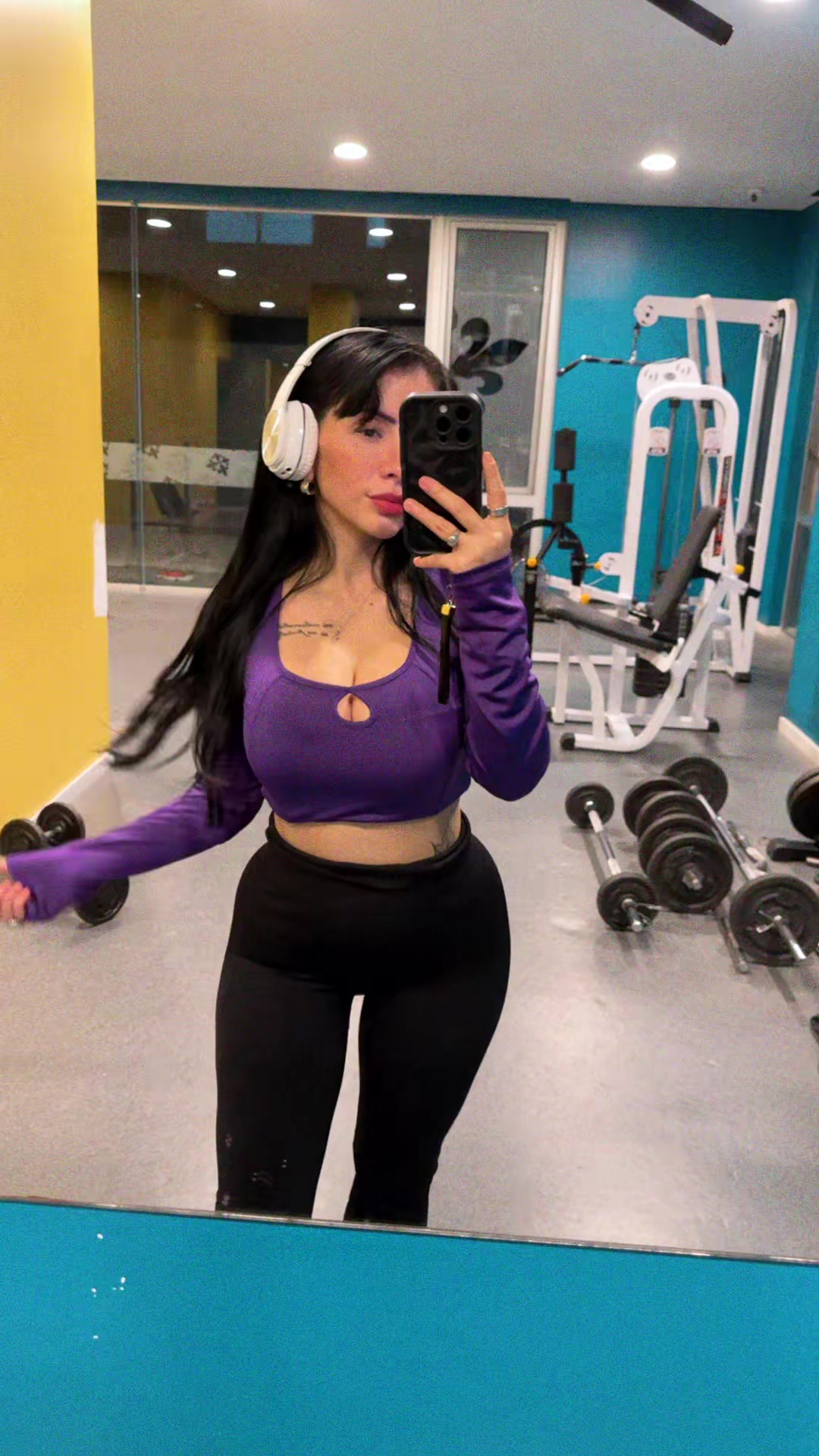 @Iam_mayralesok