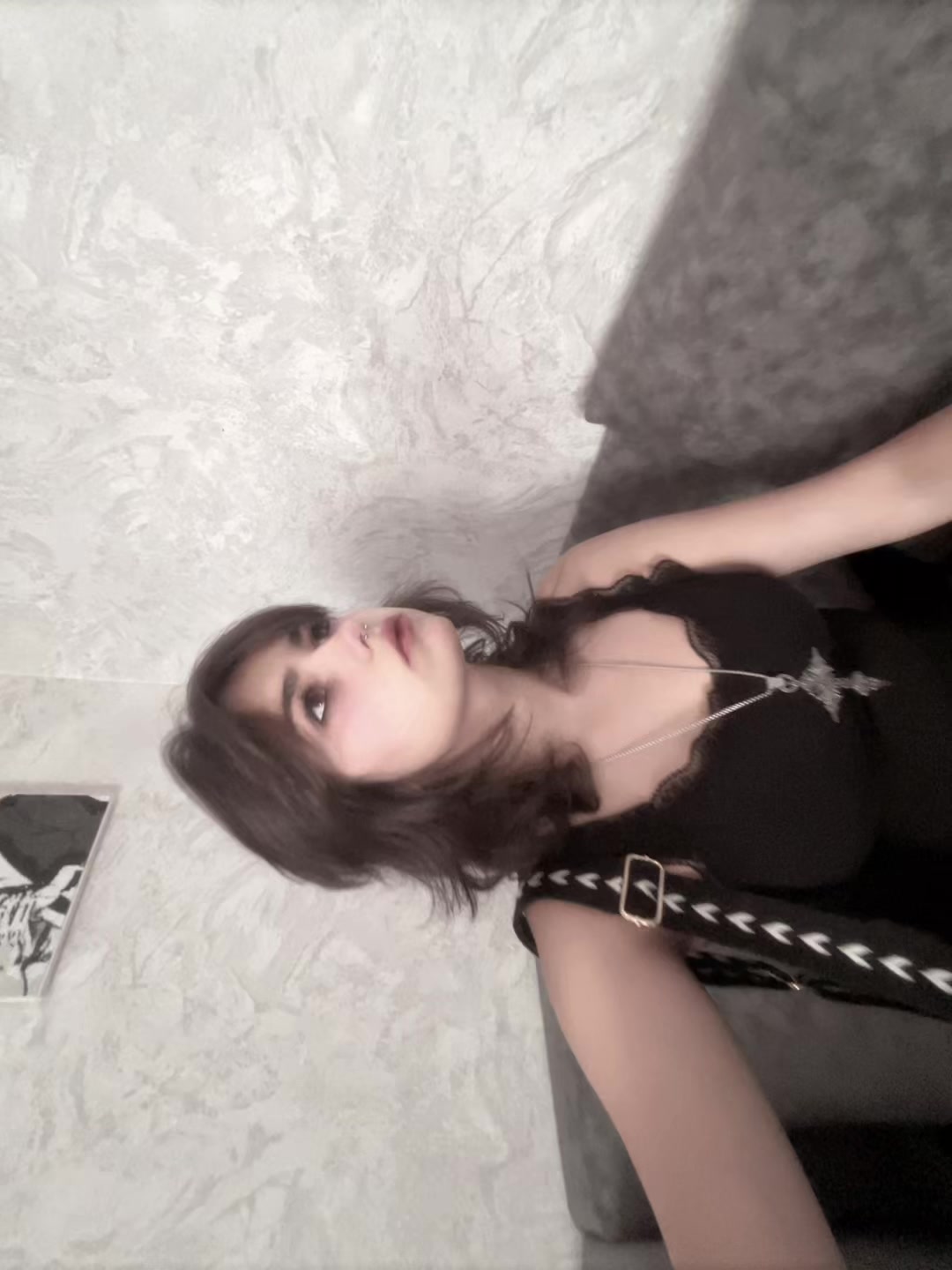 @我恨自己,我想死)