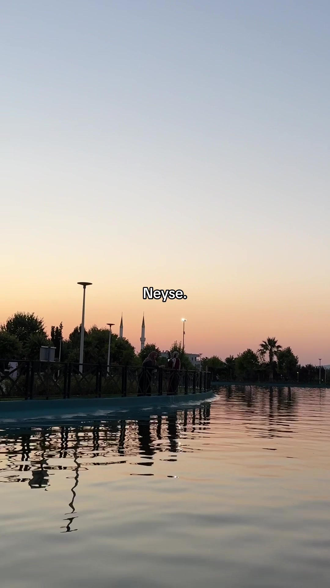 @𝓑.