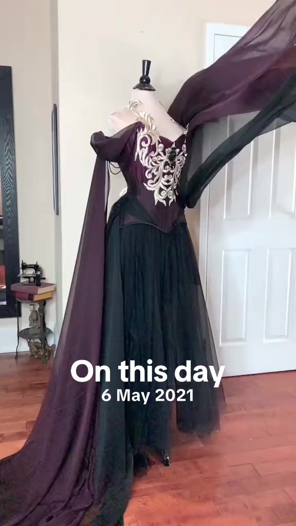 @Designer Dianna DiNoble