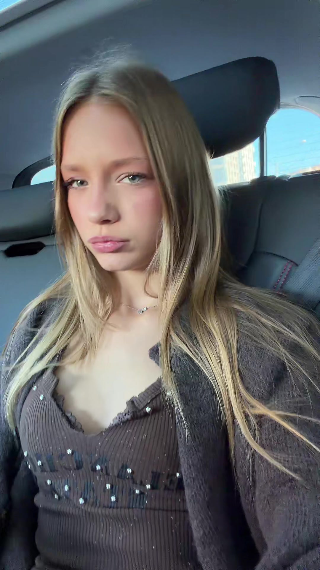 @Тгк: alliseme𝜗𝜚˚⋆