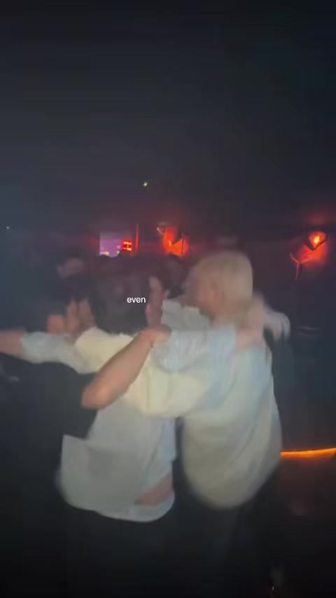 @Imnotthuchit