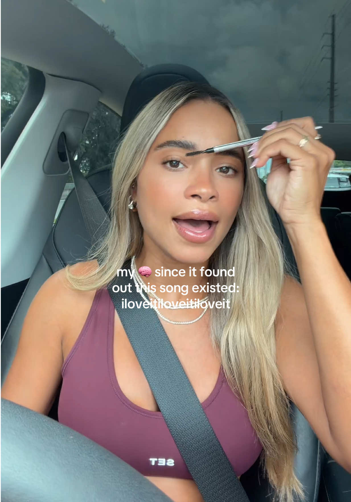 @Carolyn Estephany