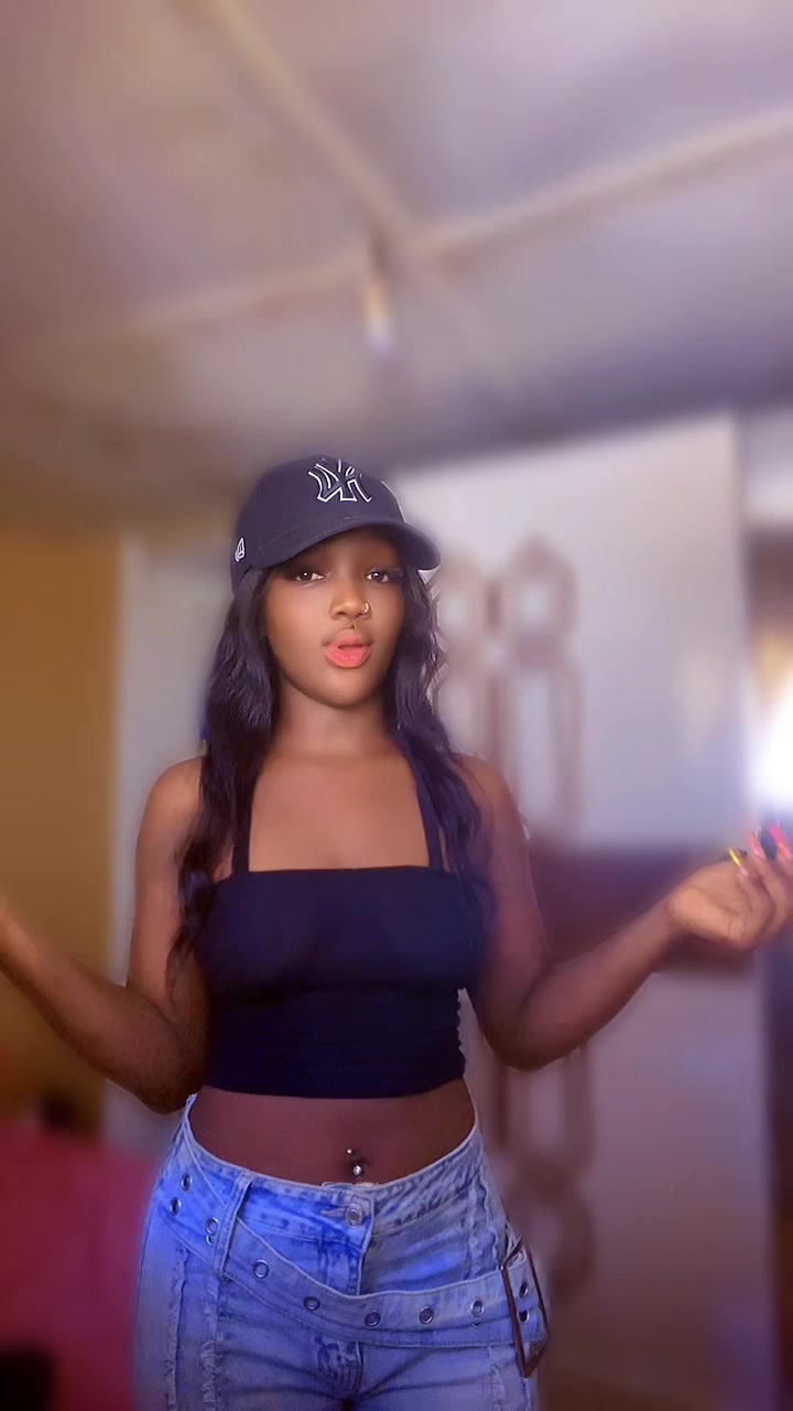 @Black berry 🖤