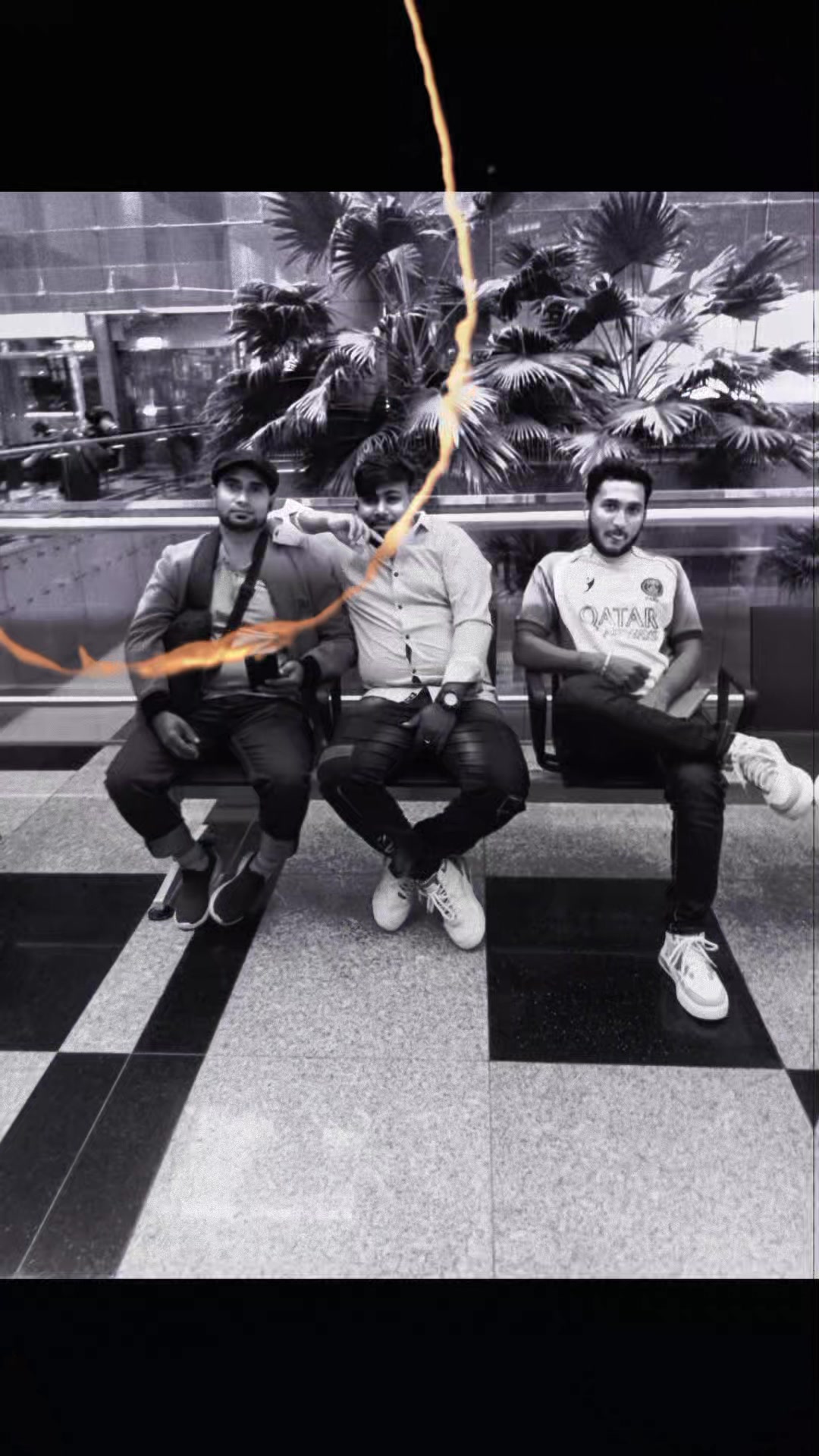@L O veR  b O Y