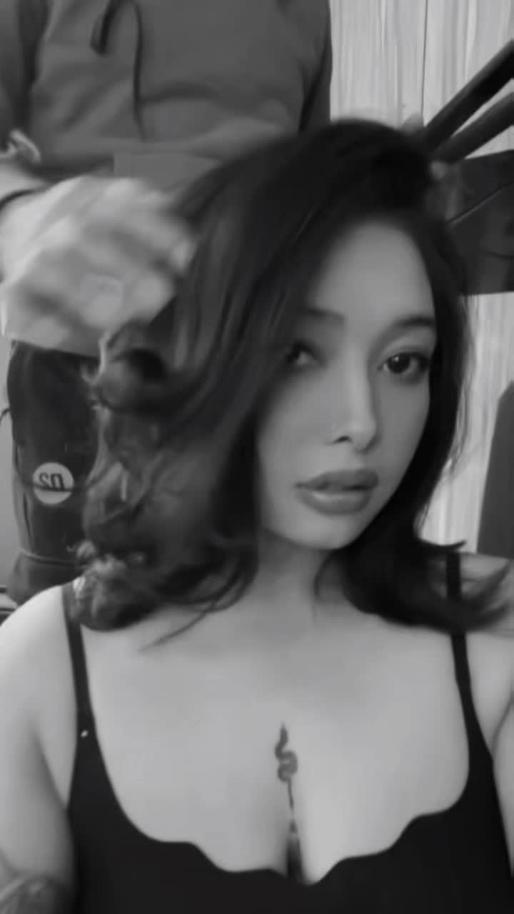 @🐺