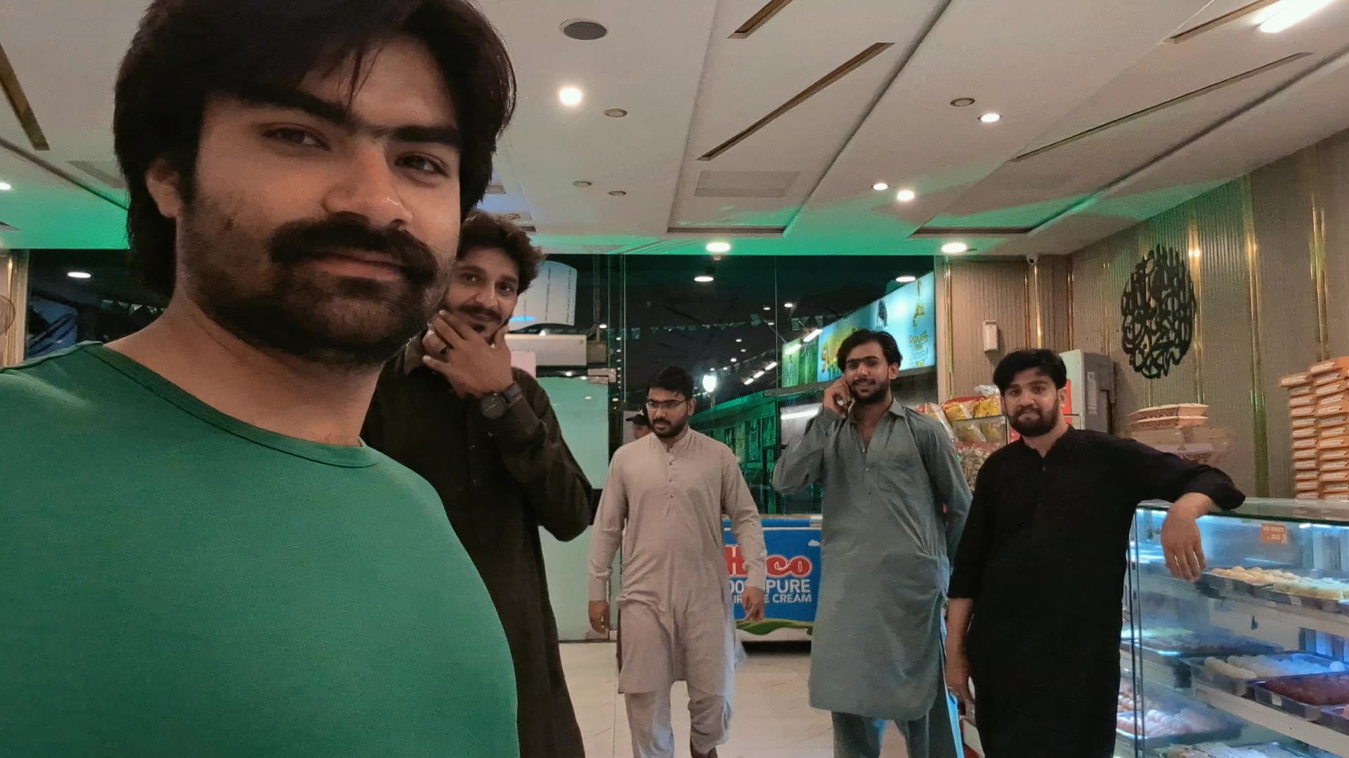 @Ch.Uzair £🚩