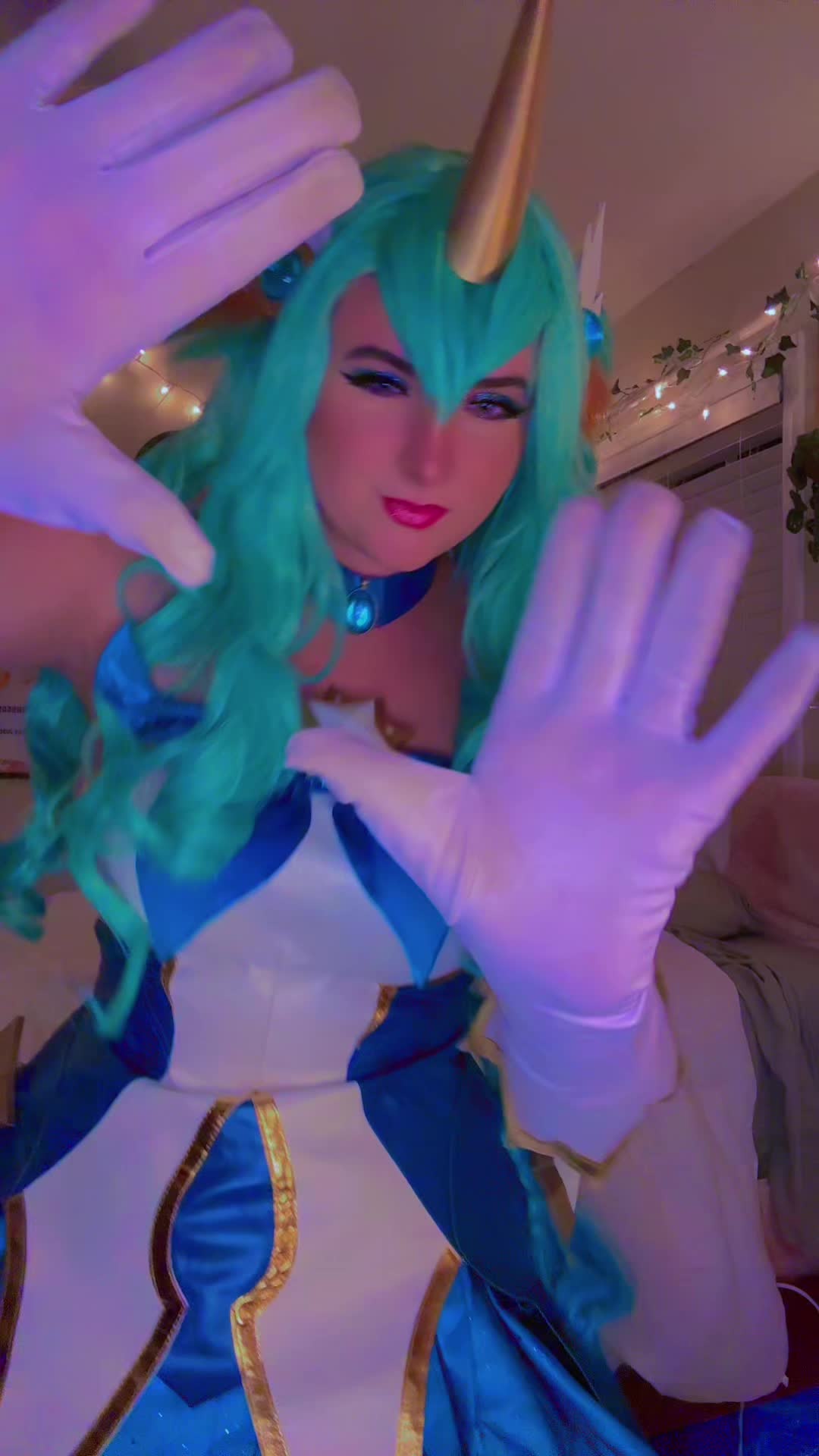 @charliesewscosplays