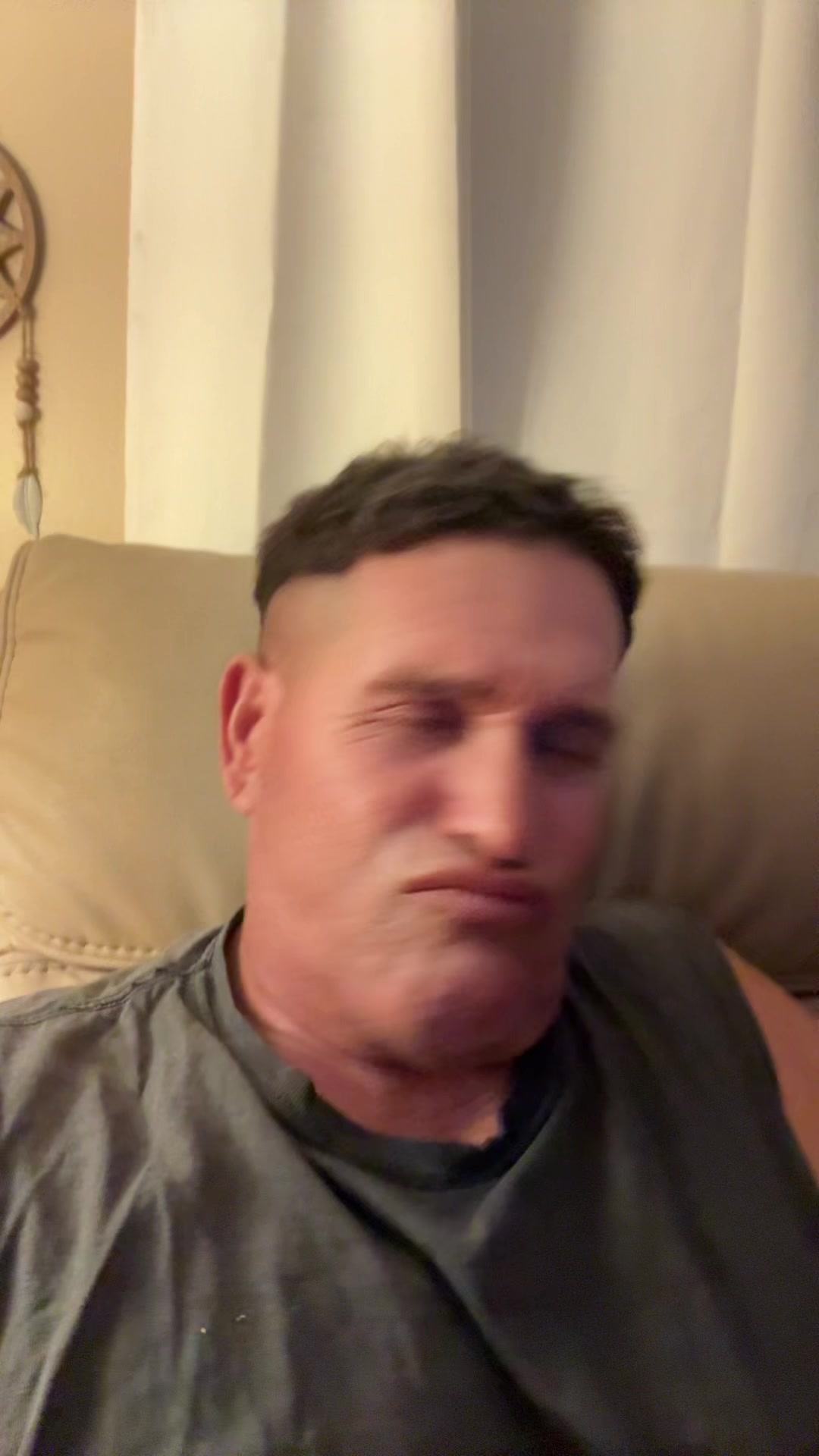 @George Cruz202
