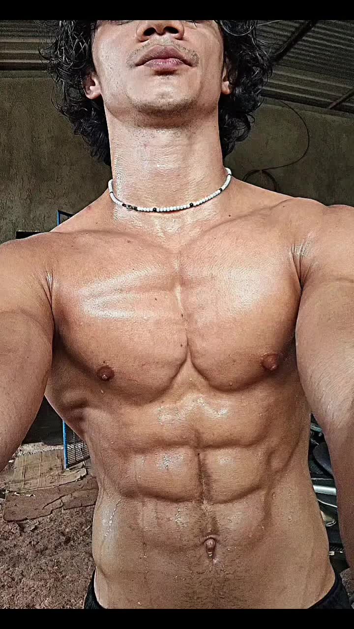 @Bayron_Lópezz
