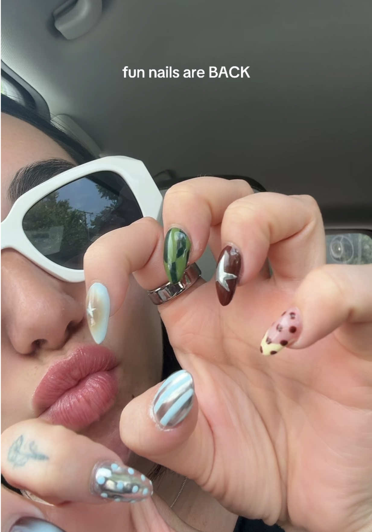 @tay.nicholss