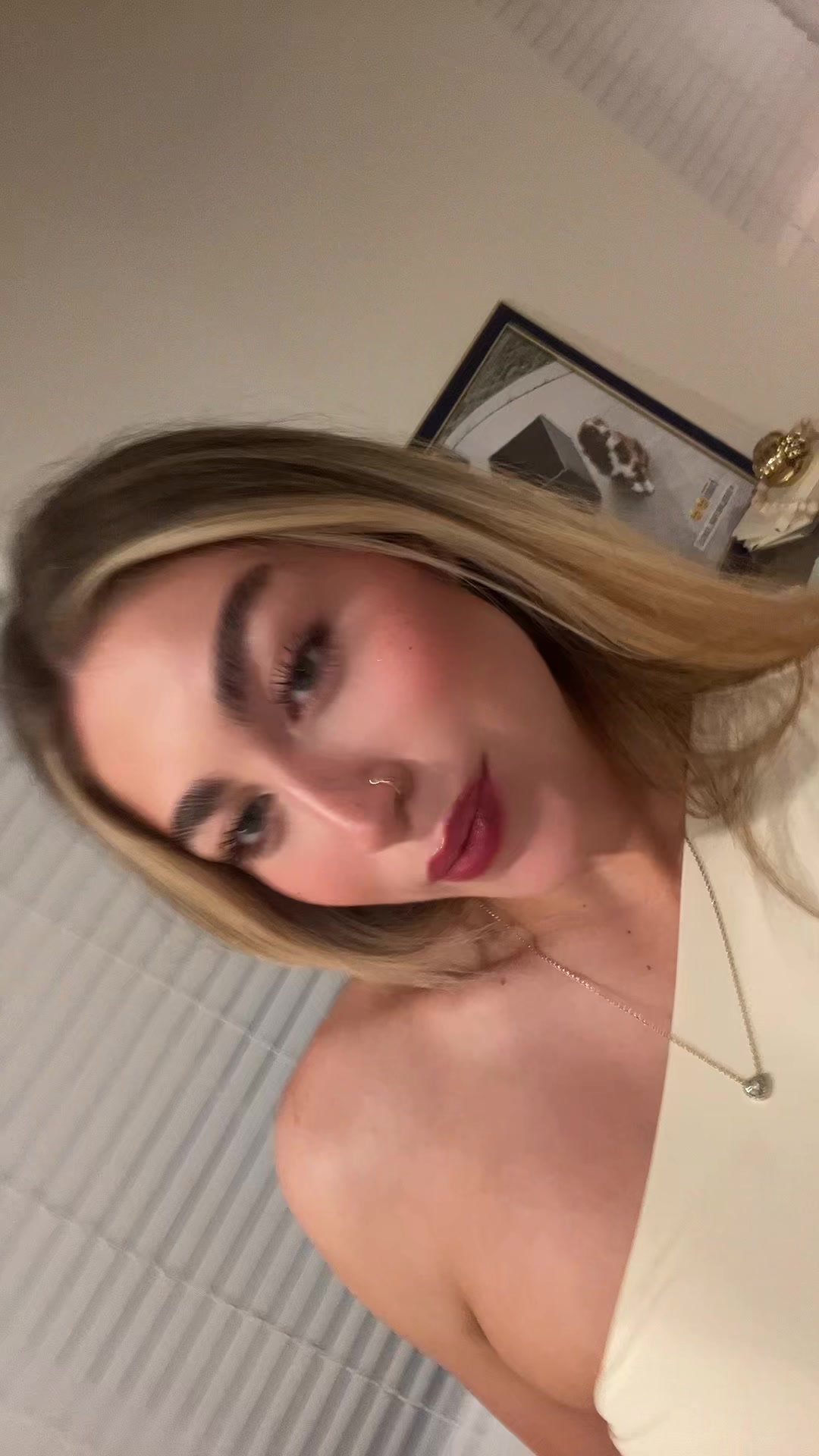@Valentina