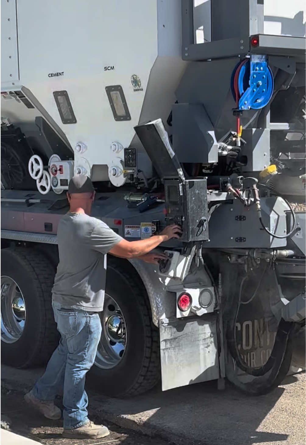@Volumetric Concrete Mixers