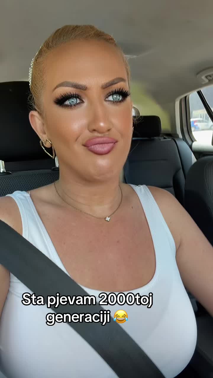@Emina Becic (ferapuella)