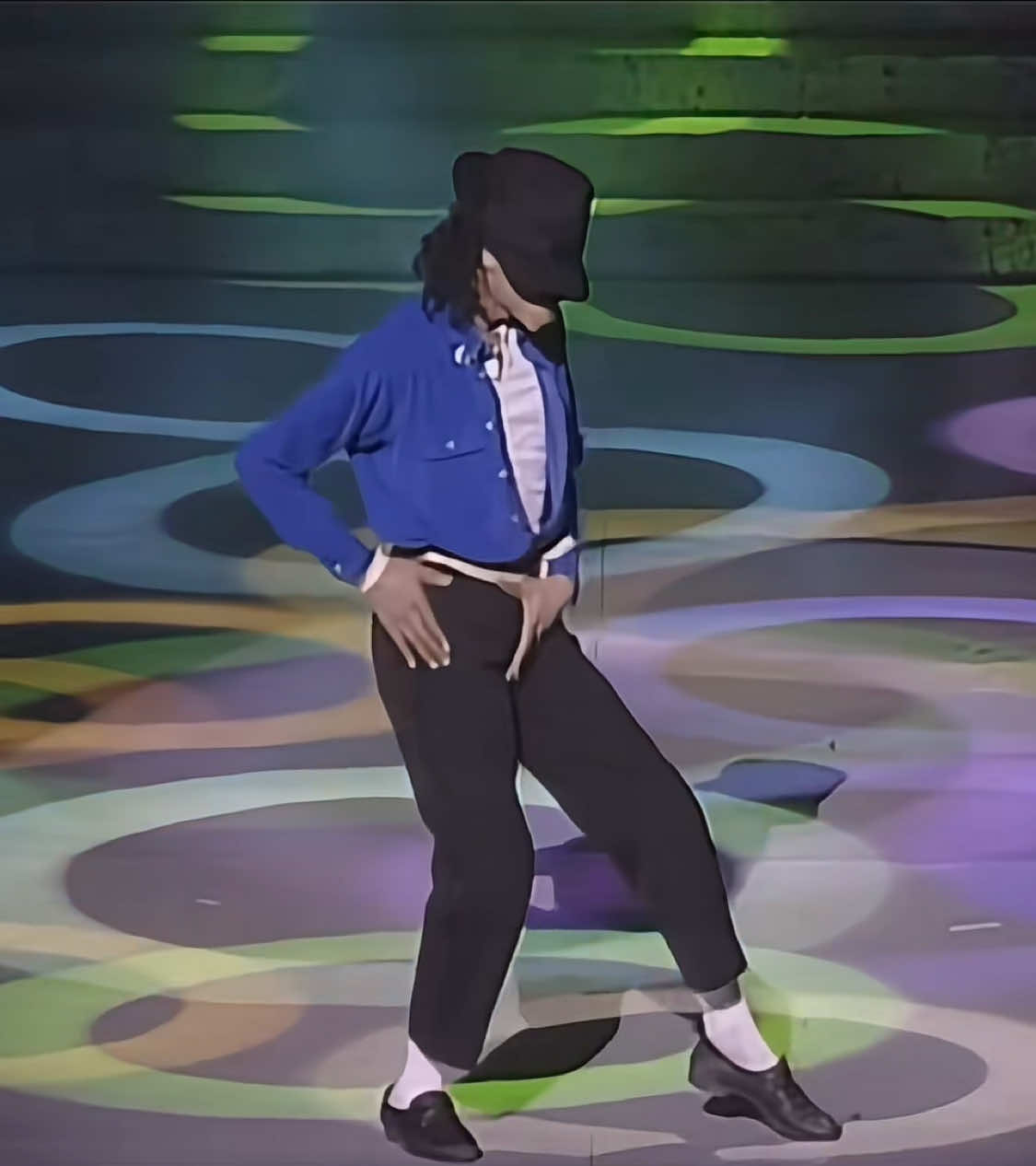 @𝓱𝓮𝓪𝓻𝓽𝔃4𝓶𝓳𝓳