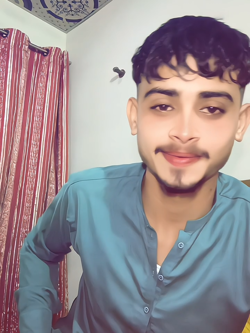 @🤴☠️ Mantri☠️🤴