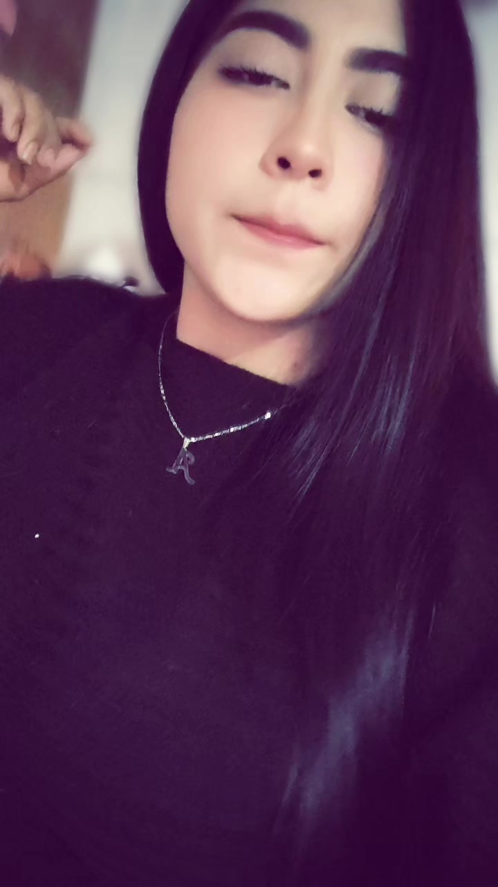 @Älï Estëfänïa🫧🧚🏻♀️