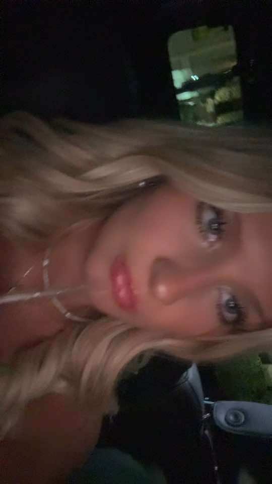 @bella