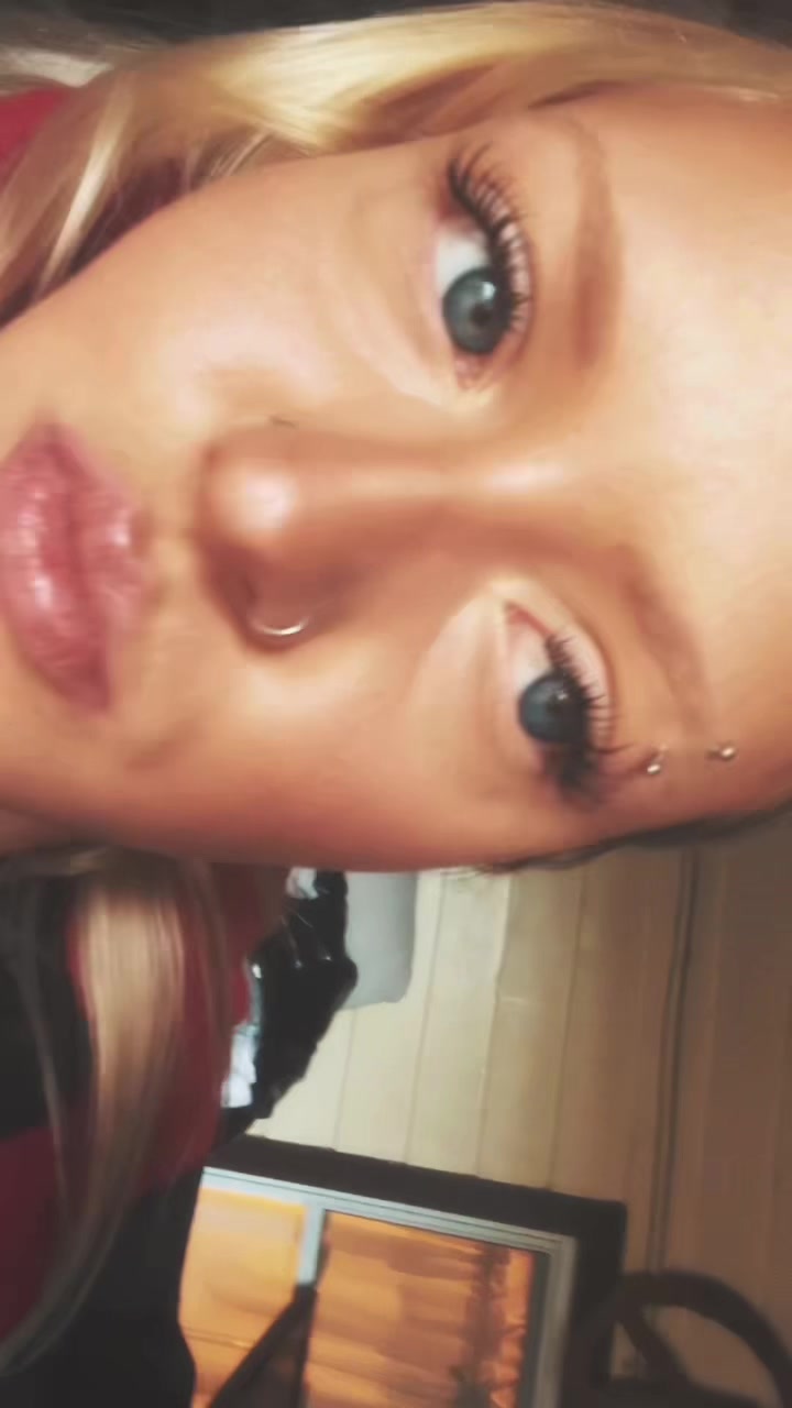 @:)(