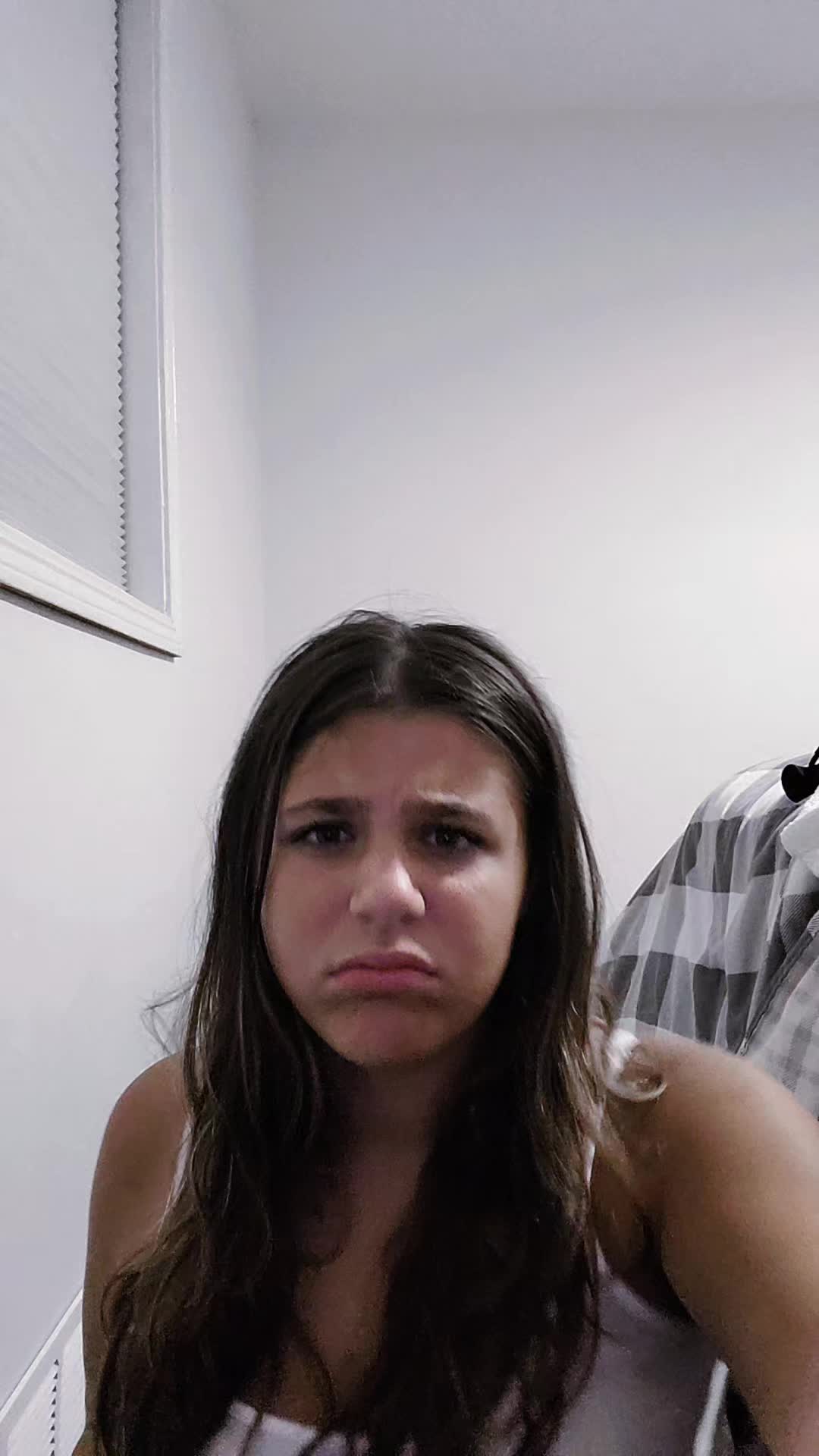 @???