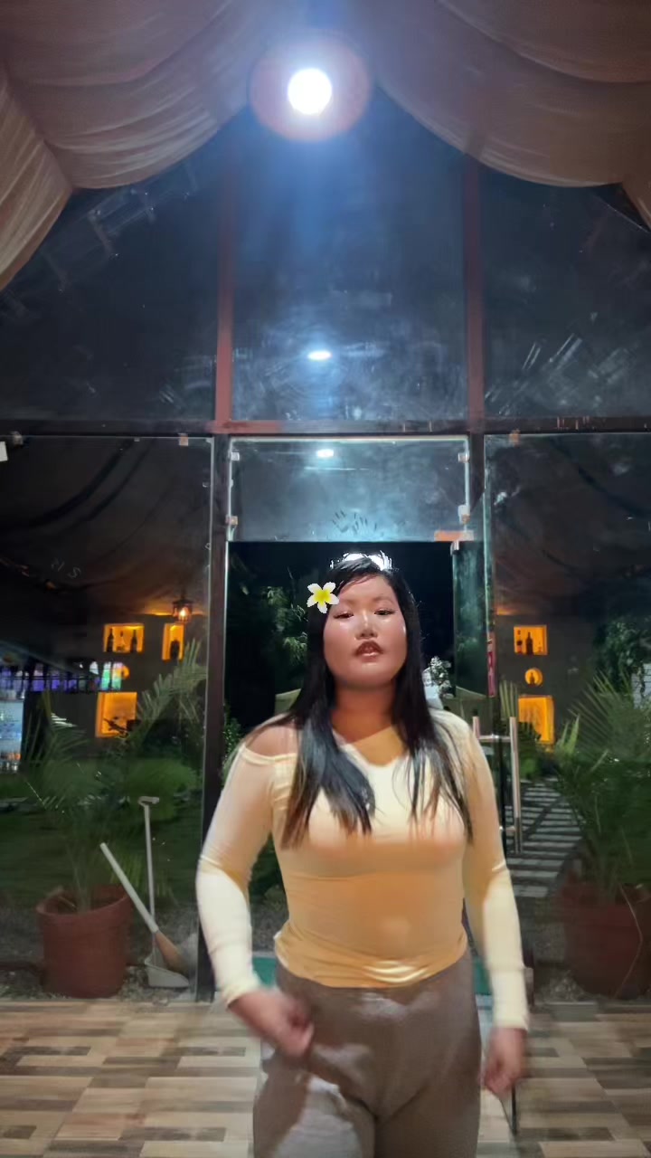 @Pᥫ᭡