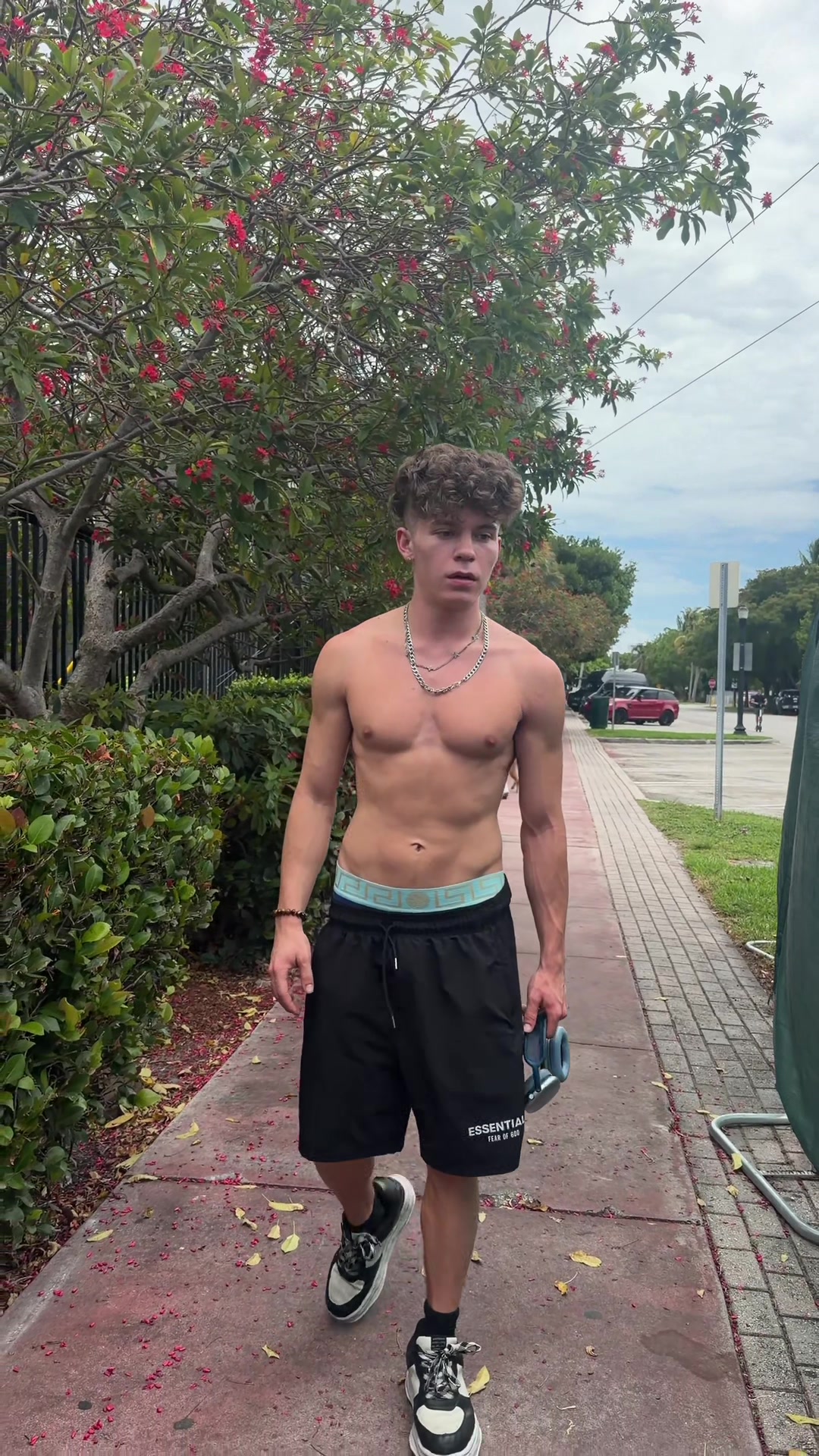 @drakevonx