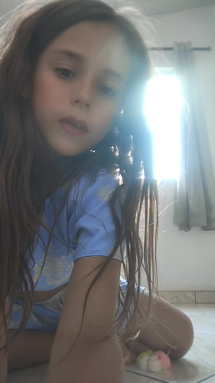 @Valentina