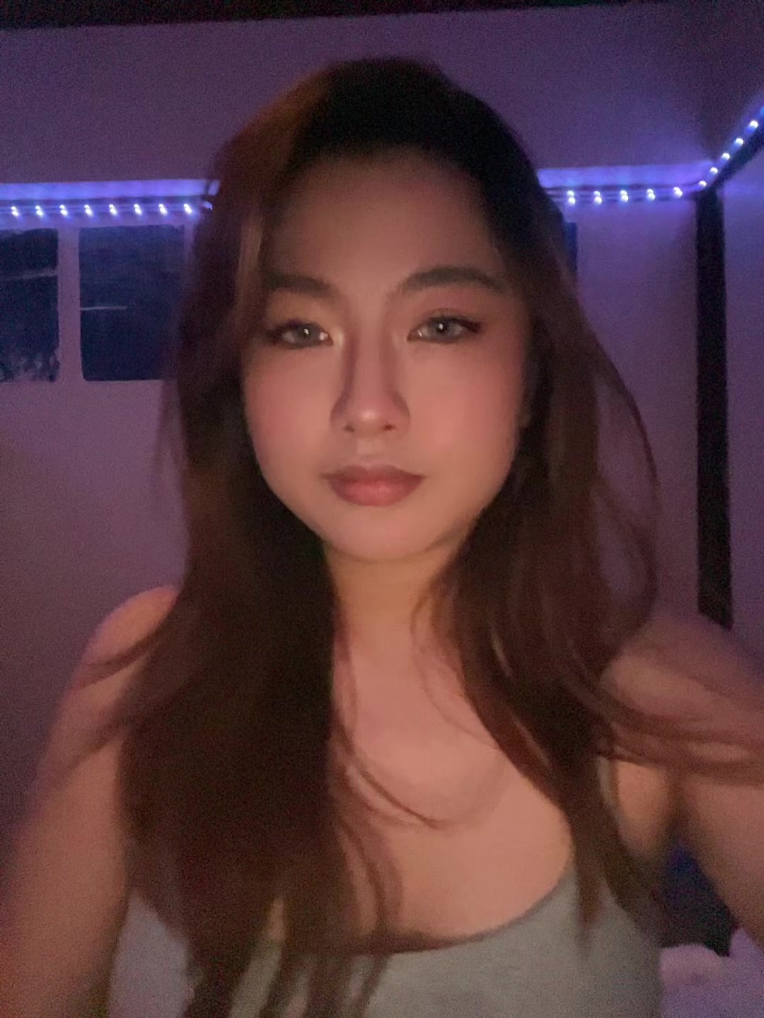 @真理子