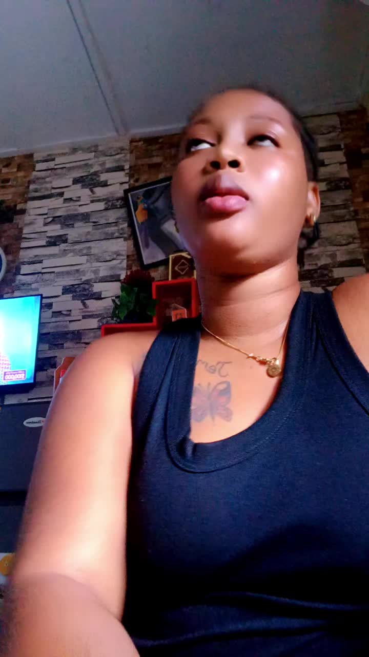 @sweet baby🥰🦋💯💥