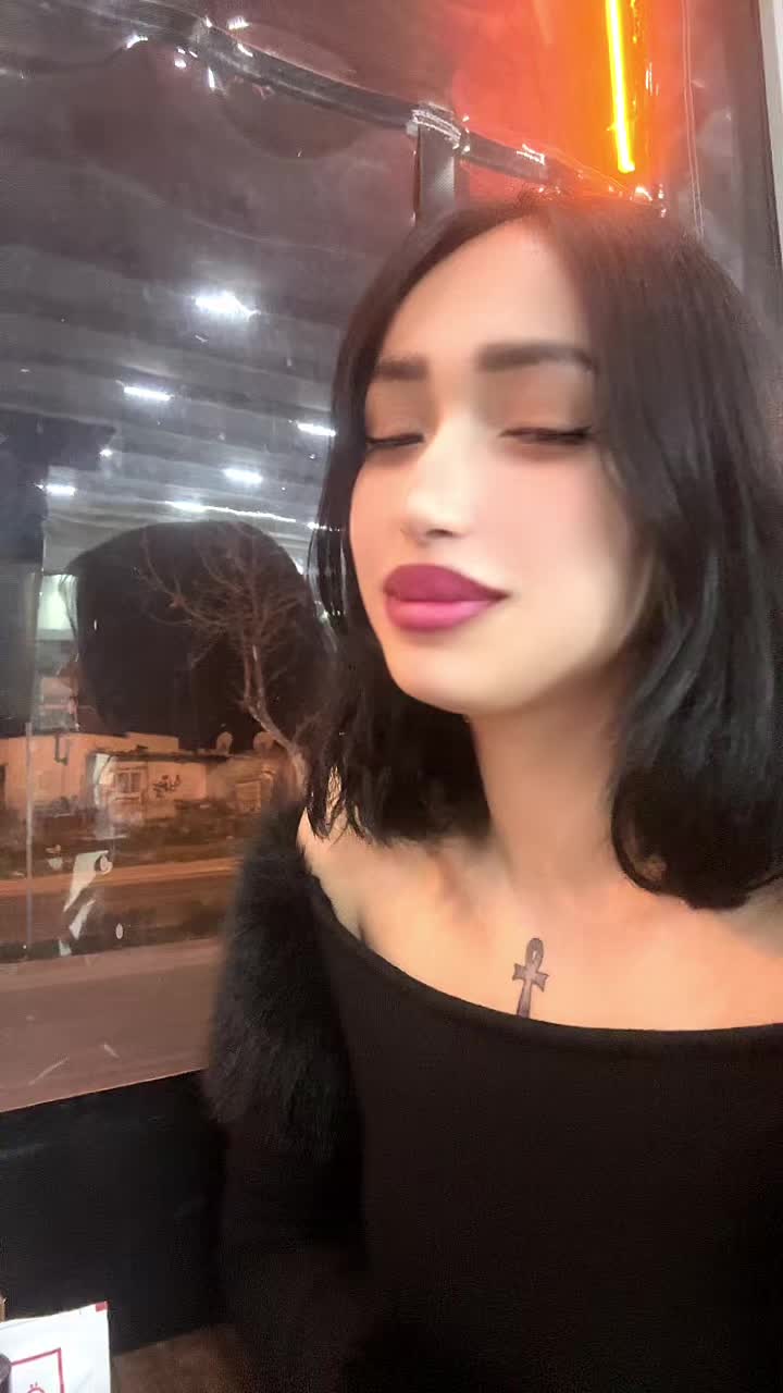 @Lolita