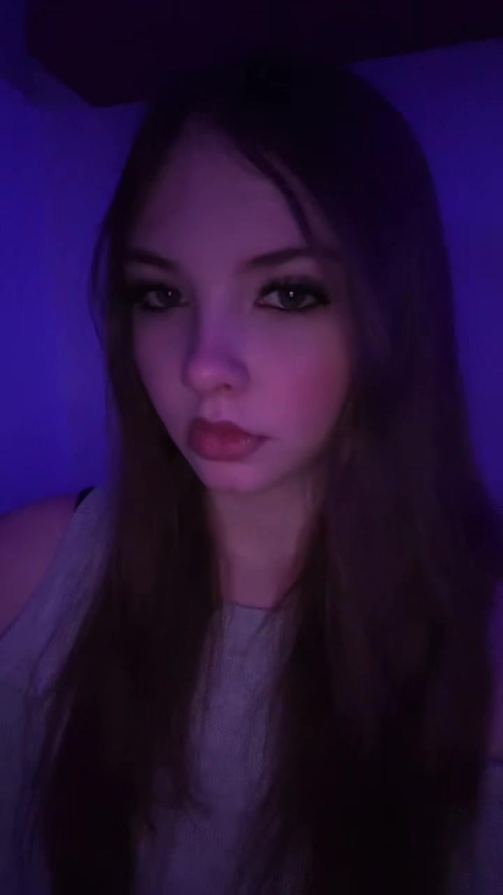 @Друг