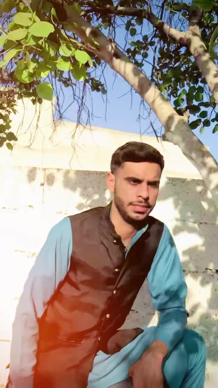 @ملک کہتے ہیں🦅🔥