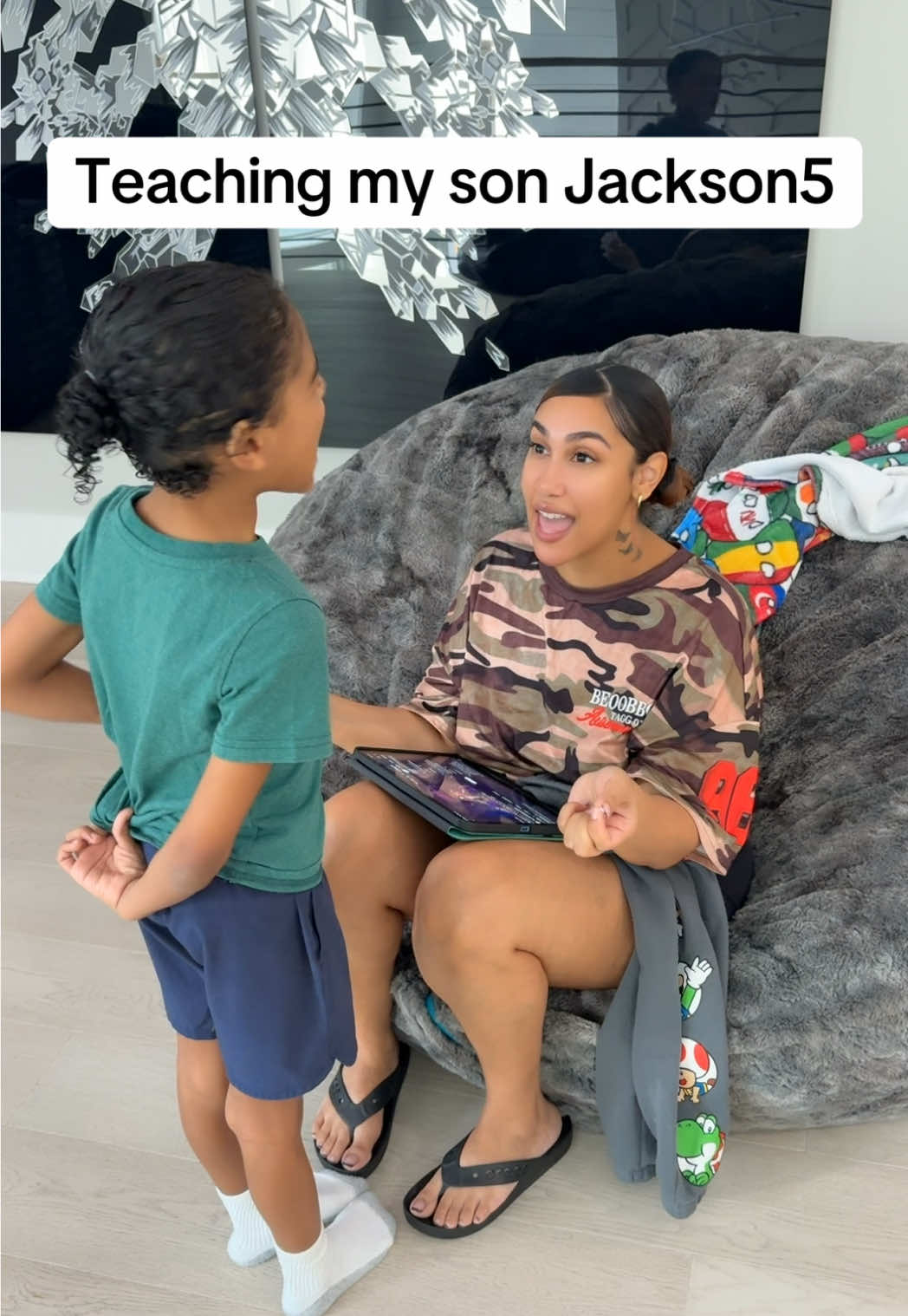 @Queen Naija