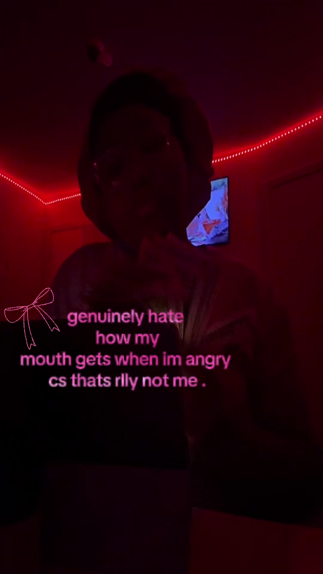 @👩🏽❤️💋👨🏿