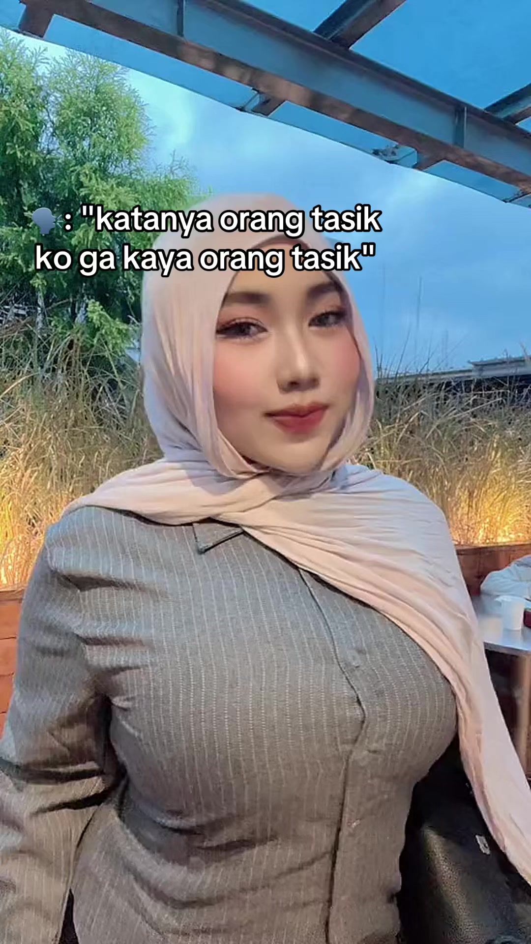 @nabilaaputtt18
