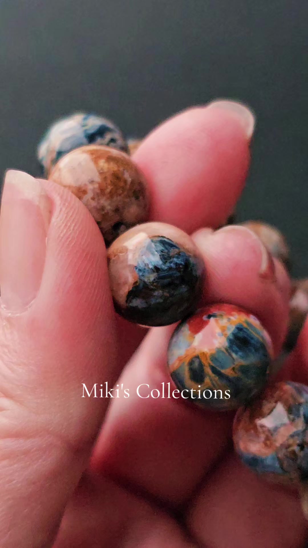 @Miki's Collections