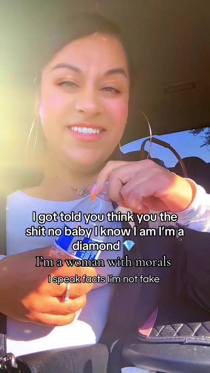 @angelica_11_11_11