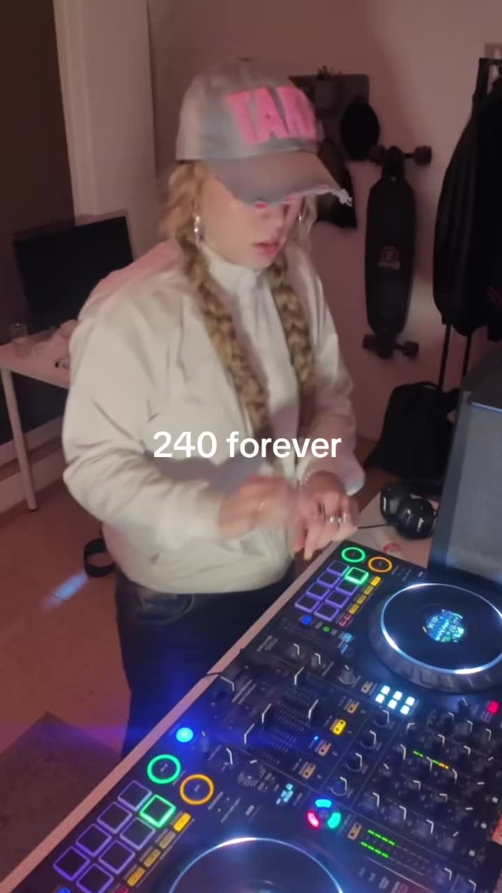 @nina_kuhlmann