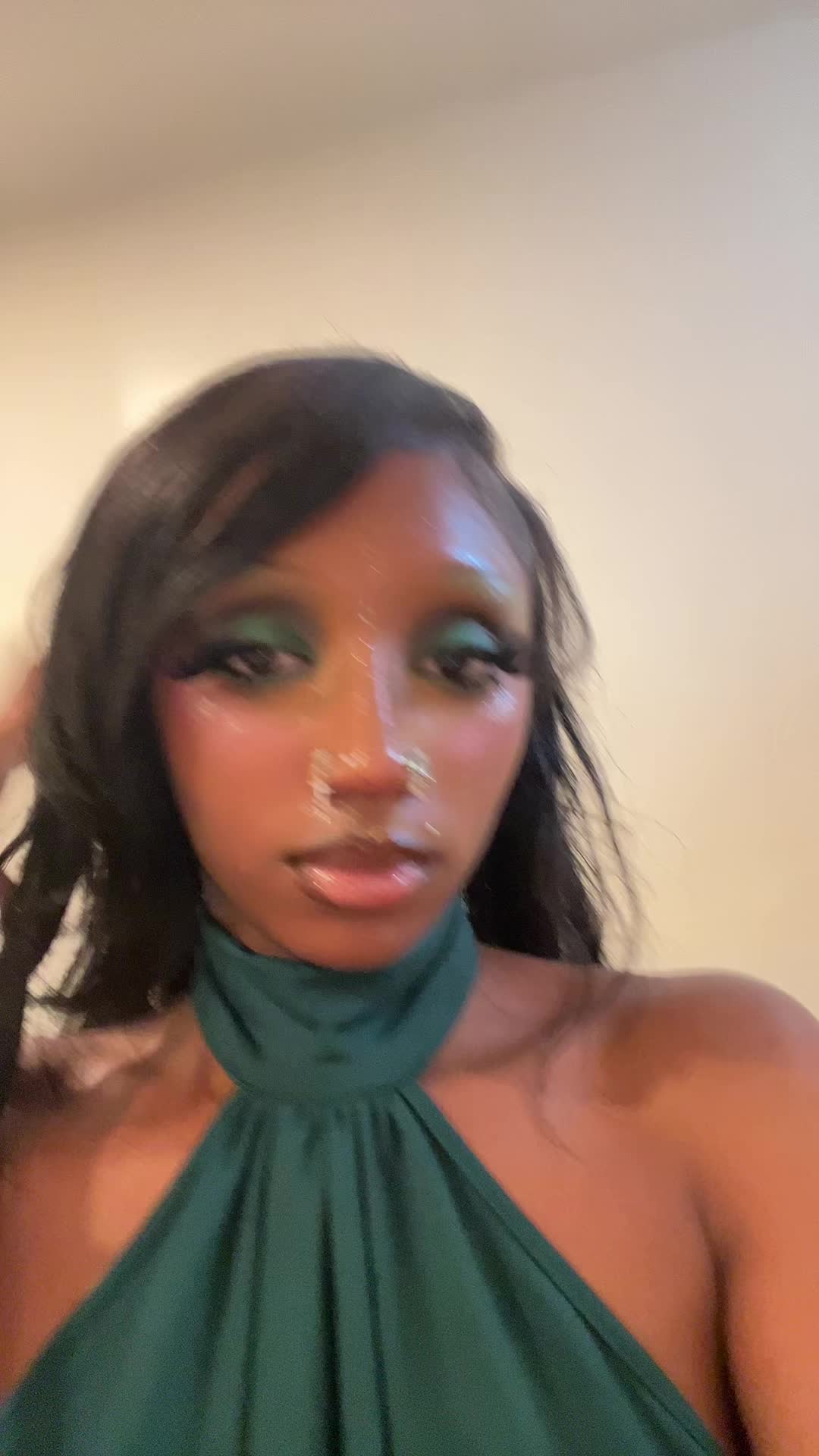 @Holyxtrin