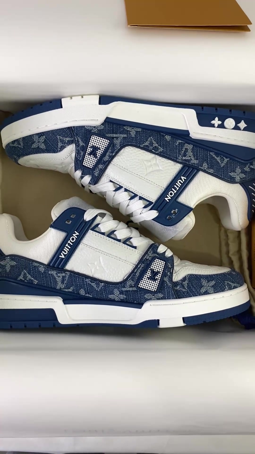 @WBC Shoes Daily