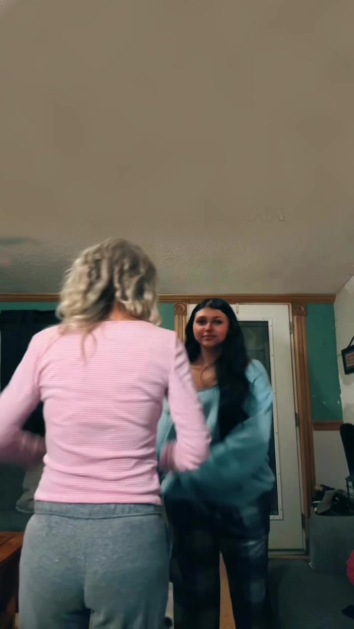 @𝔅𝔯𝔬𝔬𝔨🎸💸💋