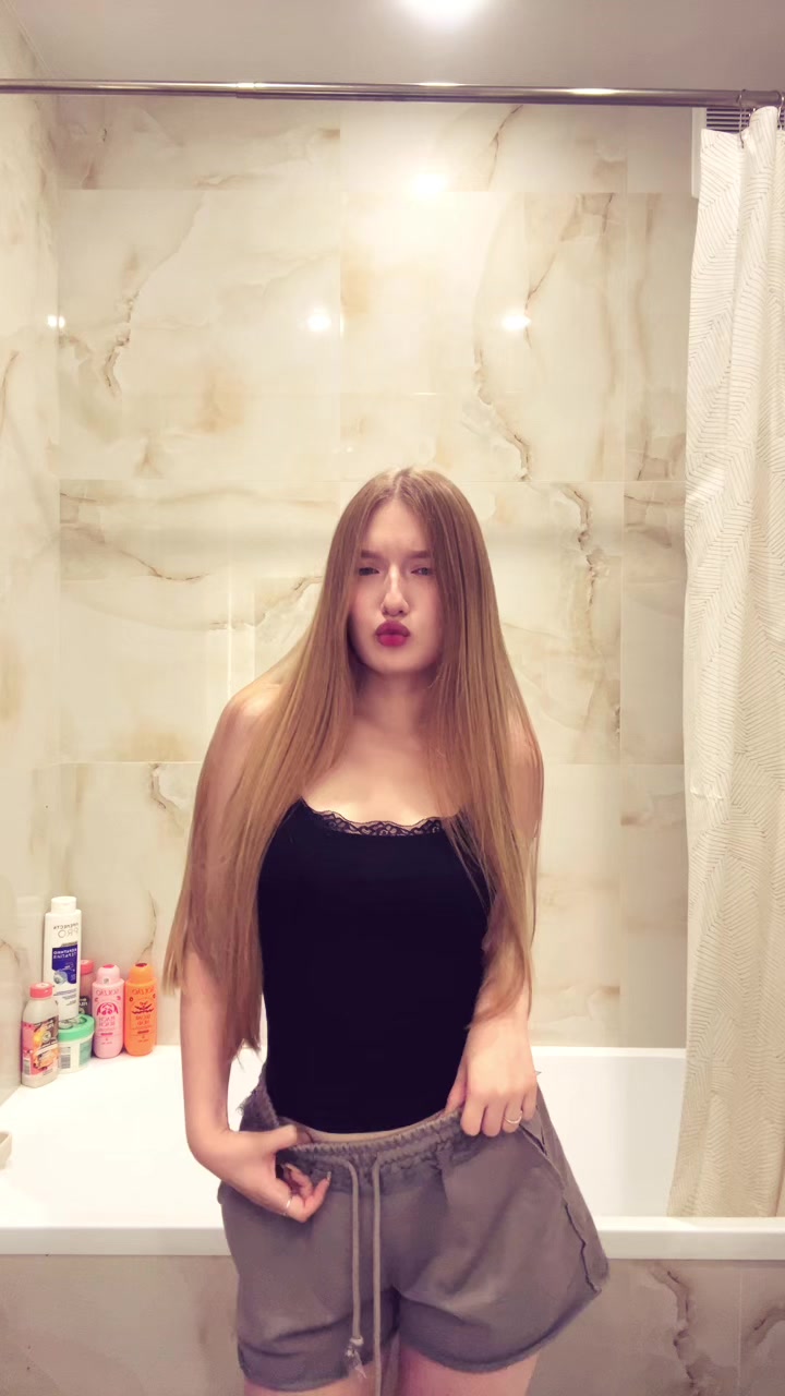 @Блондинка в шоколаде 🦁