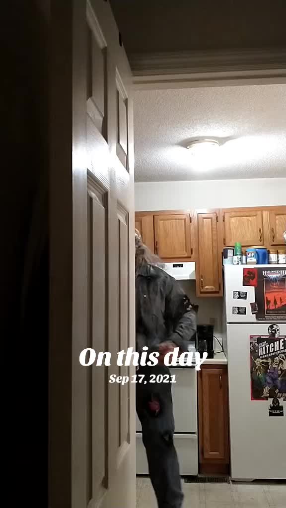 @huskinshorror
