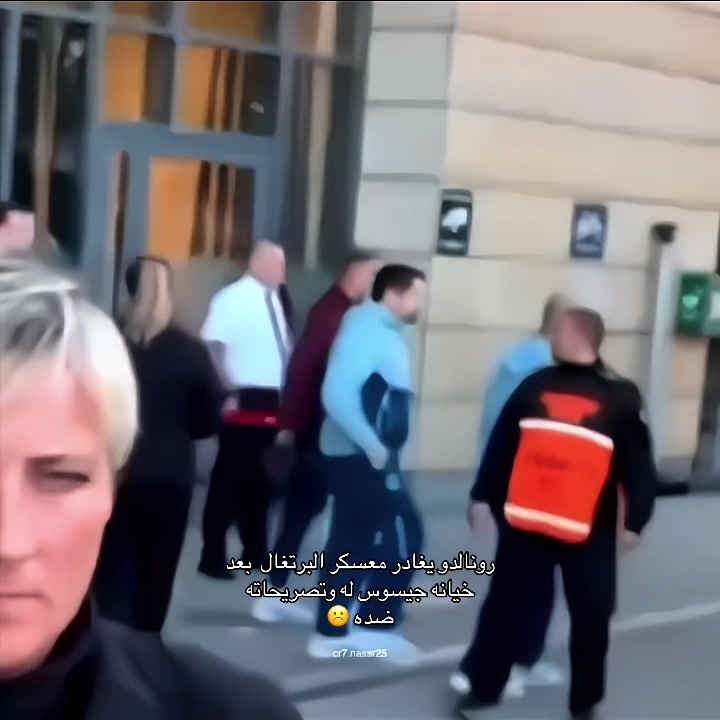 @J7