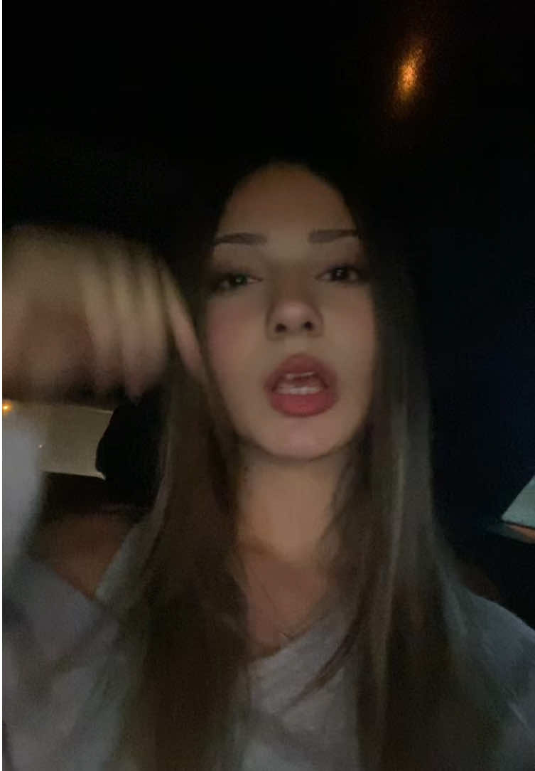 @almiiᥫ᭡