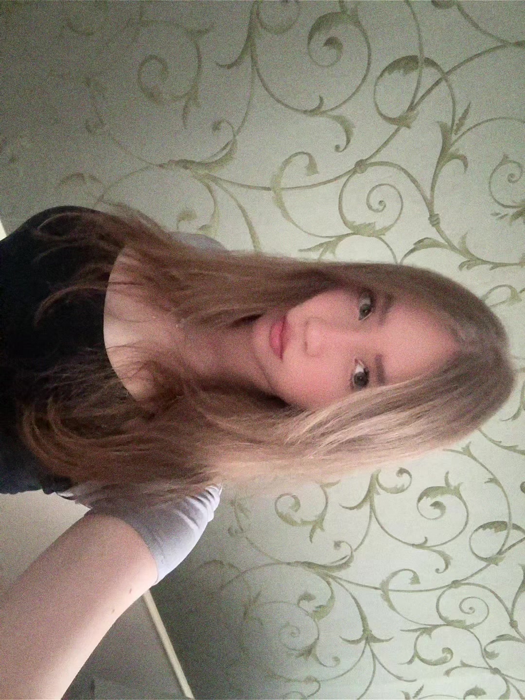 @sofa𖥂