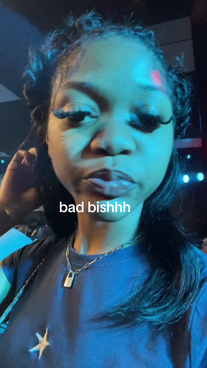 @ashyree ౨ৎ ⋆｡˚