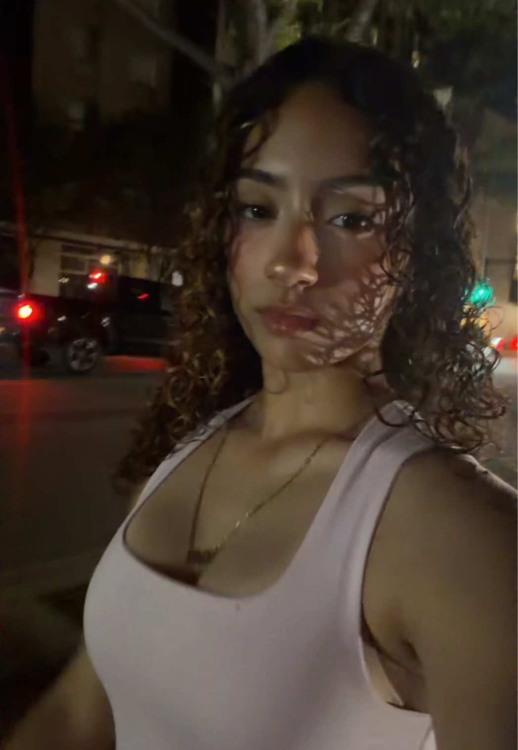 @bellabae